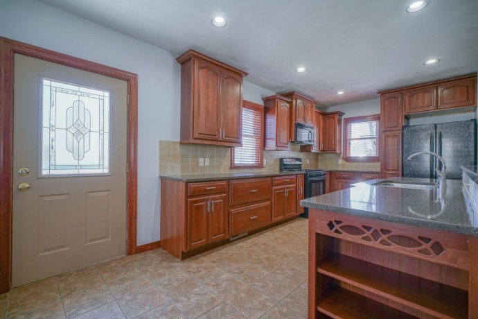 711 Taylor, PECATONICA, Illinois 61063, 2 Bedrooms Bedrooms, ,2 BathroomsBathrooms,House,For Sale,Taylor,202601900