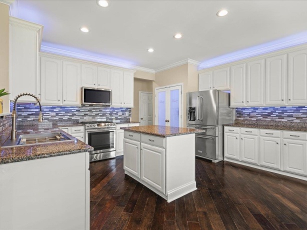 342 Comstock, ELGIN, Illinois 60124, 4 Bedrooms Bedrooms, ,3 BathroomsBathrooms,House,For Sale,Comstock,202601902