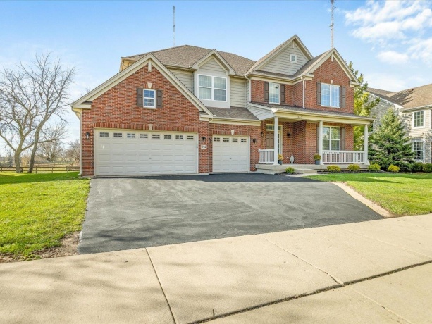 342 Comstock, ELGIN, Illinois 60124, 4 Bedrooms Bedrooms, ,3 BathroomsBathrooms,House,For Sale,Comstock,202601902