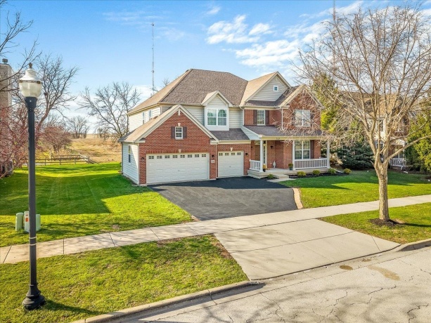 342 Comstock, ELGIN, Illinois 60124, 4 Bedrooms Bedrooms, ,3 BathroomsBathrooms,House,For Sale,Comstock,202601902