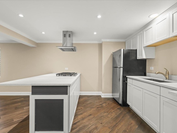 342 Comstock, ELGIN, Illinois 60124, 4 Bedrooms Bedrooms, ,3 BathroomsBathrooms,House,For Sale,Comstock,202601902