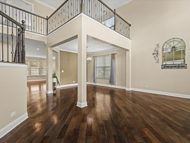 342 Comstock, ELGIN, Illinois 60124, 4 Bedrooms Bedrooms, ,3 BathroomsBathrooms,House,For Sale,Comstock,202601902