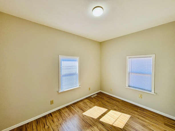 2930 11th, ROCKFORD, Illinois 61109, 2 Bedrooms Bedrooms, ,1 BathroomBathrooms,House,For Sale,11th,202601273