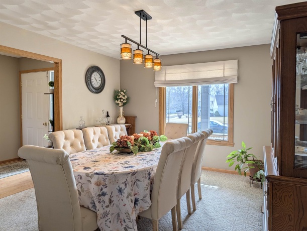 3503 Valley Woods, CHERRY VALLEY, Illinois 61016, 3 Bedrooms Bedrooms, ,3 BathroomsBathrooms,House,For Sale,Valley Woods,202601535