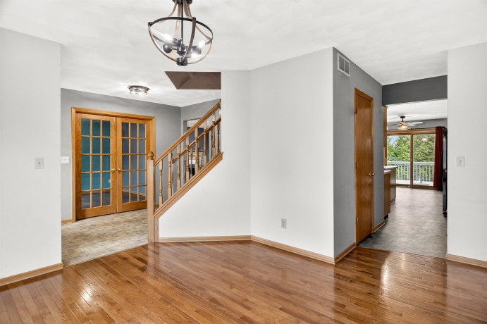 6980 Summit, BYRON, Illinois 61010, 4 Bedrooms Bedrooms, ,2 BathroomsBathrooms,House,For Sale,Summit,202601903