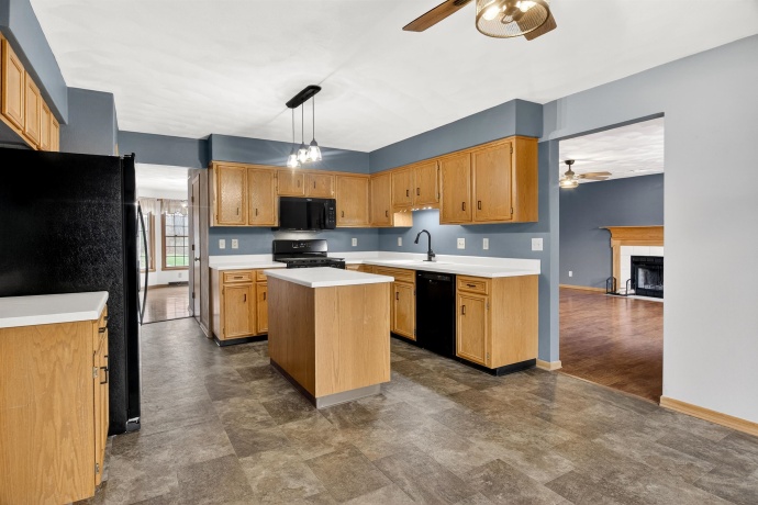 6980 Summit, BYRON, Illinois 61010, 4 Bedrooms Bedrooms, ,2 BathroomsBathrooms,House,For Sale,Summit,202601903