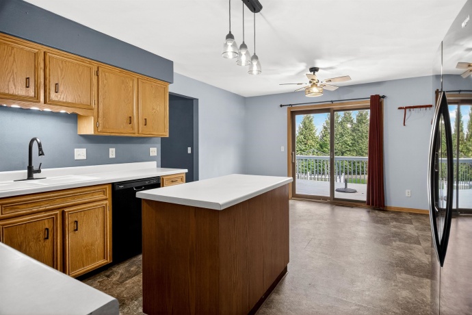 6980 Summit, BYRON, Illinois 61010, 4 Bedrooms Bedrooms, ,2 BathroomsBathrooms,House,For Sale,Summit,202601903