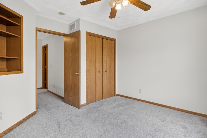 6980 Summit, BYRON, Illinois 61010, 4 Bedrooms Bedrooms, ,2 BathroomsBathrooms,House,For Sale,Summit,202601903