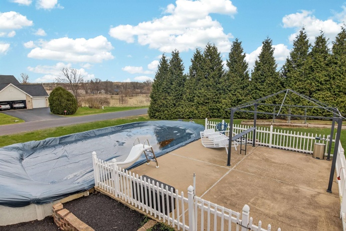 6980 Summit, BYRON, Illinois 61010, 4 Bedrooms Bedrooms, ,2 BathroomsBathrooms,House,For Sale,Summit,202601903