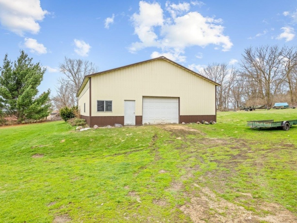 2280 Rock City, RIDOTT, Illinois 61067, ,5+ Units,For Sale,Rock City,202601905