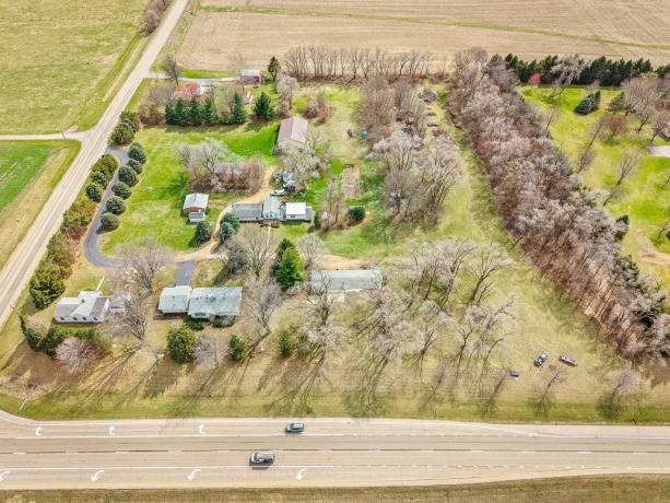 2280 Rock City, RIDOTT, Illinois 61067, ,5+ Units,For Sale,Rock City,202601905