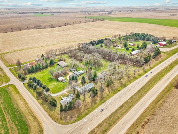 2280 Rock City, RIDOTT, Illinois 61067, ,5+ Units,For Sale,Rock City,202601905