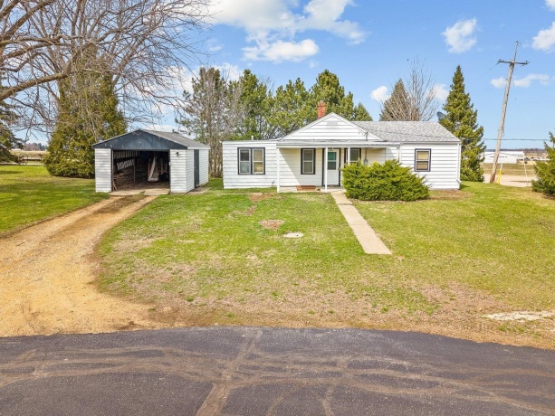 2280 Rock City, RIDOTT, Illinois 61067, ,5+ Units,For Sale,Rock City,202601905