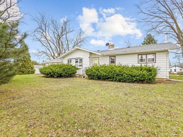 2280 Rock City, RIDOTT, Illinois 61067, ,5+ Units,For Sale,Rock City,202601905