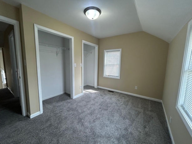 1121 8th, BELVIDERE, Illinois 61008, ,2 Units,For Sale,8th,202601907