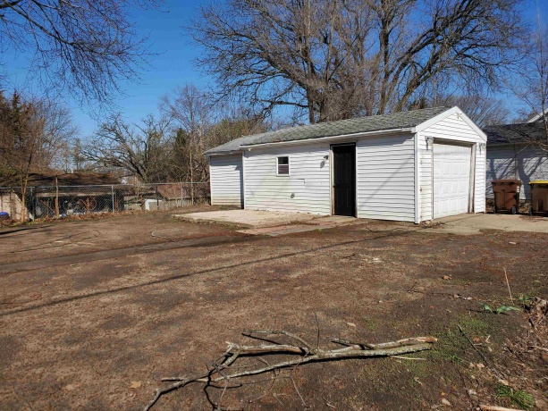 2342 17th, ROCKFORD, Illinois 61104, 3 Bedrooms Bedrooms, ,1 BathroomBathrooms,House,For Sale,17th,202601912