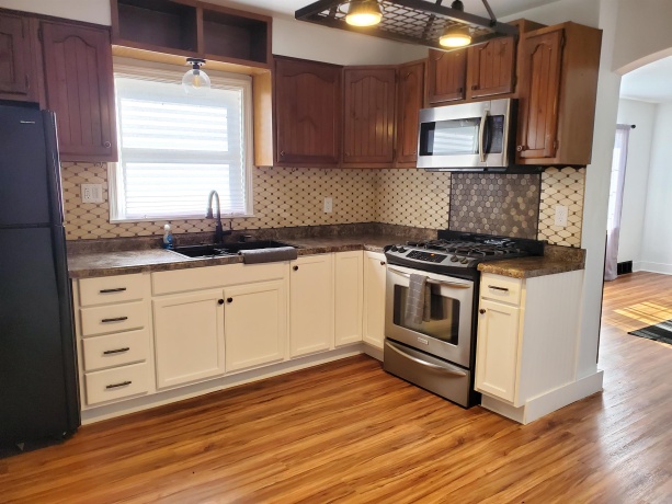 2342 17th, ROCKFORD, Illinois 61104, 3 Bedrooms Bedrooms, ,1 BathroomBathrooms,House,For Sale,17th,202601912