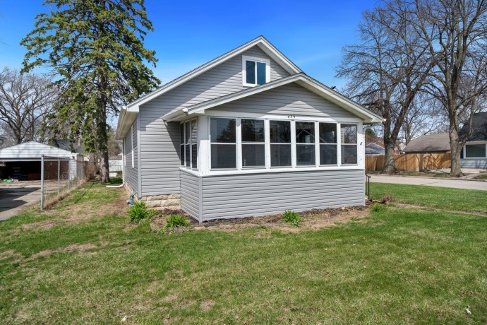 634 River, LOVES PARK, Illinois 61111, 3 Bedrooms Bedrooms, ,1 BathroomBathrooms,House,For Sale,River,202601915