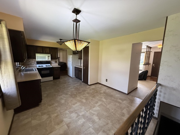 850 Palau, ROCKFORD, Illinois 61108, 3 Bedrooms Bedrooms, ,2 BathroomsBathrooms,House,For Sale,Palau,202601916