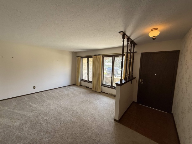 850 Palau, ROCKFORD, Illinois 61108, 3 Bedrooms Bedrooms, ,2 BathroomsBathrooms,House,For Sale,Palau,202601916