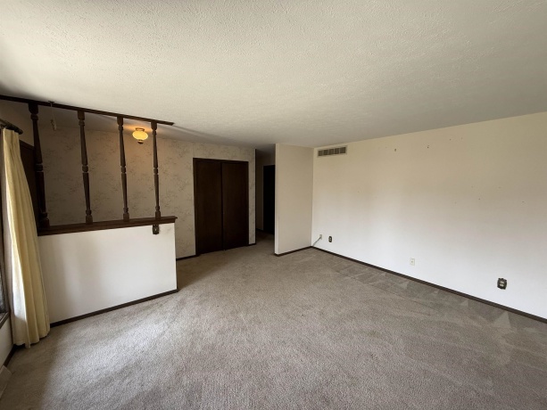 850 Palau, ROCKFORD, Illinois 61108, 3 Bedrooms Bedrooms, ,2 BathroomsBathrooms,House,For Sale,Palau,202601916