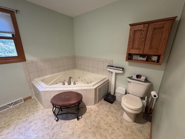 10293 Getz, MOUNT CARROLL, Illinois 61053, 3 Bedrooms Bedrooms, ,2 BathroomsBathrooms,House,For Sale,Getz,202601923