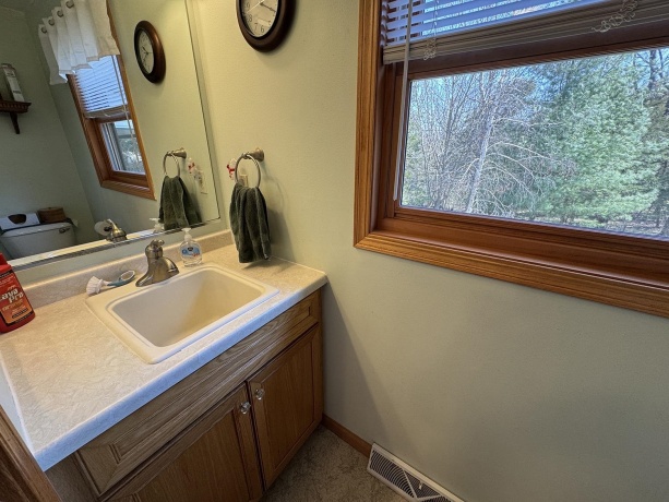 10293 Getz, MOUNT CARROLL, Illinois 61053, 3 Bedrooms Bedrooms, ,2 BathroomsBathrooms,House,For Sale,Getz,202601923