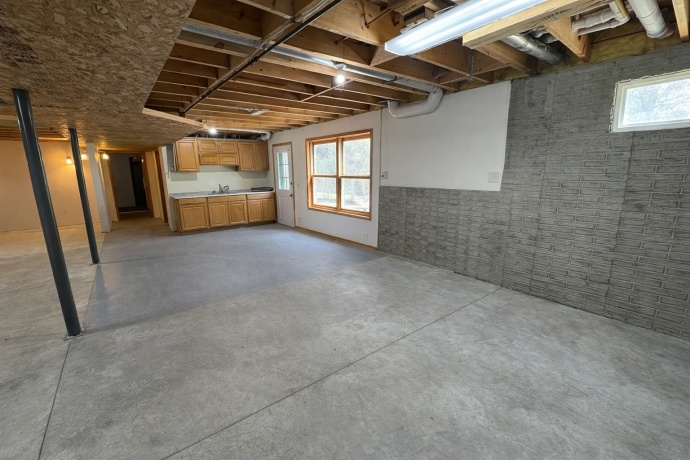 10293 Getz, MOUNT CARROLL, Illinois 61053, 3 Bedrooms Bedrooms, ,2 BathroomsBathrooms,House,For Sale,Getz,202601923