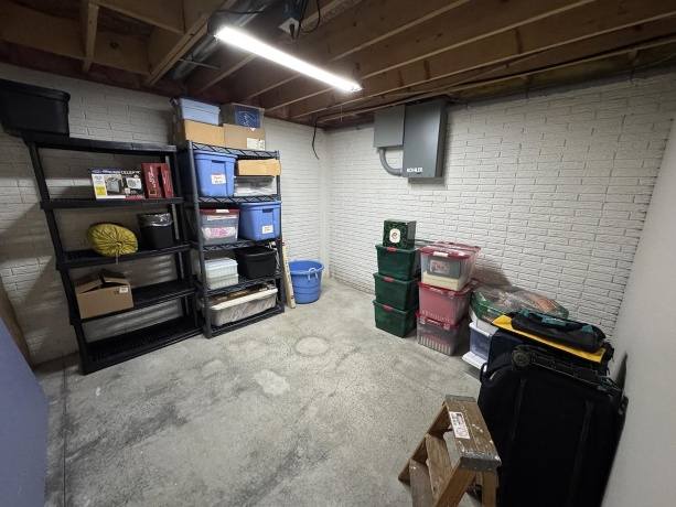 10293 Getz, MOUNT CARROLL, Illinois 61053, 3 Bedrooms Bedrooms, ,2 BathroomsBathrooms,House,For Sale,Getz,202601923