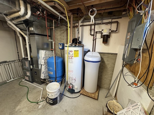 10293 Getz, MOUNT CARROLL, Illinois 61053, 3 Bedrooms Bedrooms, ,2 BathroomsBathrooms,House,For Sale,Getz,202601923