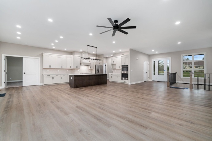 8556 Carberry, ROSCOE, Illinois 61073, 3 Bedrooms Bedrooms, ,2 BathroomsBathrooms,House,For Sale,Carberry,202505024