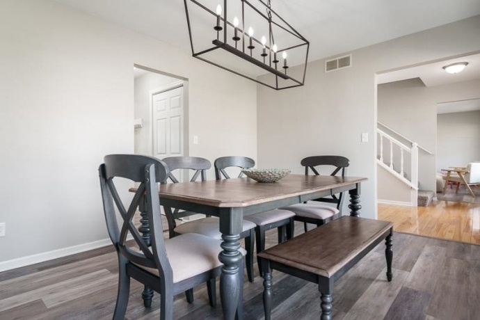 6673 Thomas, ROCKFORD, Illinois 61114, 4 Bedrooms Bedrooms, ,2 BathroomsBathrooms,House,For Sale,Thomas,202601924