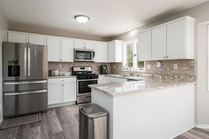 6673 Thomas, ROCKFORD, Illinois 61114, 4 Bedrooms Bedrooms, ,2 BathroomsBathrooms,House,For Sale,Thomas,202601924