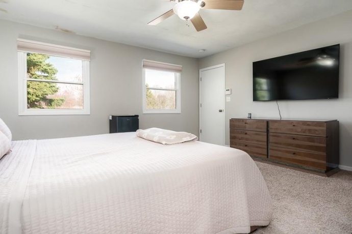 6673 Thomas, ROCKFORD, Illinois 61114, 4 Bedrooms Bedrooms, ,2 BathroomsBathrooms,House,For Sale,Thomas,202601924