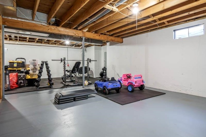 6673 Thomas, ROCKFORD, Illinois 61114, 4 Bedrooms Bedrooms, ,2 BathroomsBathrooms,House,For Sale,Thomas,202601924