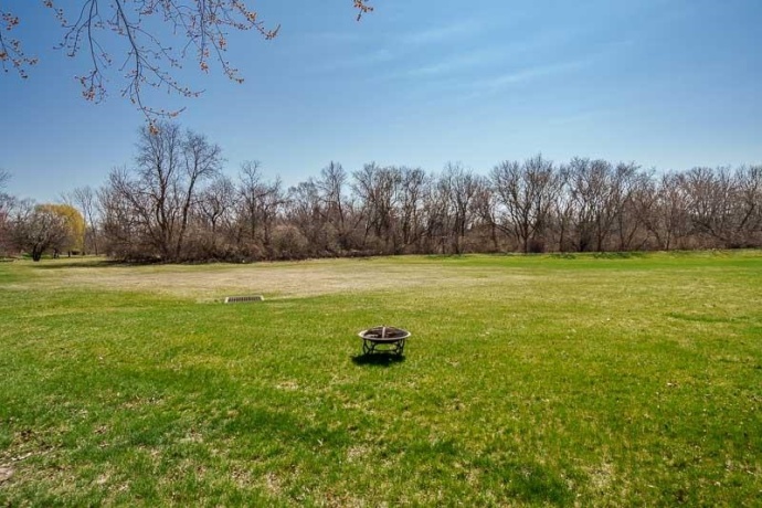 6673 Thomas, ROCKFORD, Illinois 61114, 4 Bedrooms Bedrooms, ,2 BathroomsBathrooms,House,For Sale,Thomas,202601924