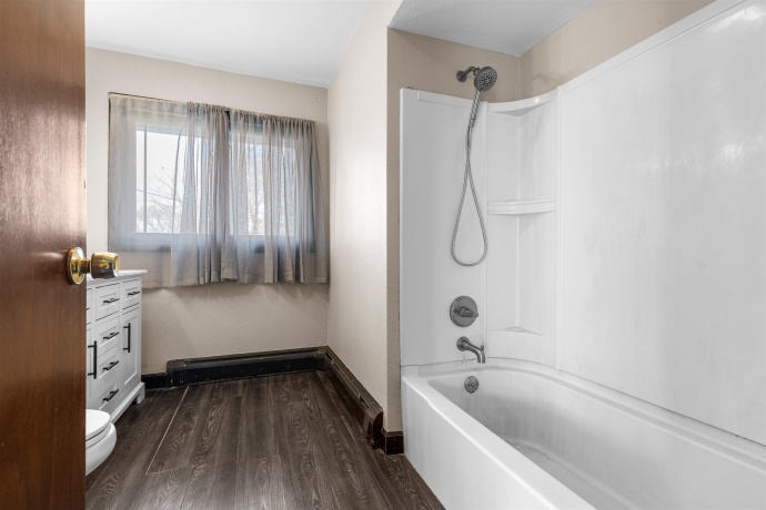 5403 McFarland Road, LOVES PARK, Illinois 61111, 3 Bedrooms Bedrooms, ,2 BathroomsBathrooms,House,For Sale,McFarland Road,202601925