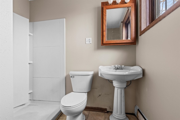 5403 McFarland Road, LOVES PARK, Illinois 61111, 3 Bedrooms Bedrooms, ,2 BathroomsBathrooms,House,For Sale,McFarland Road,202601925