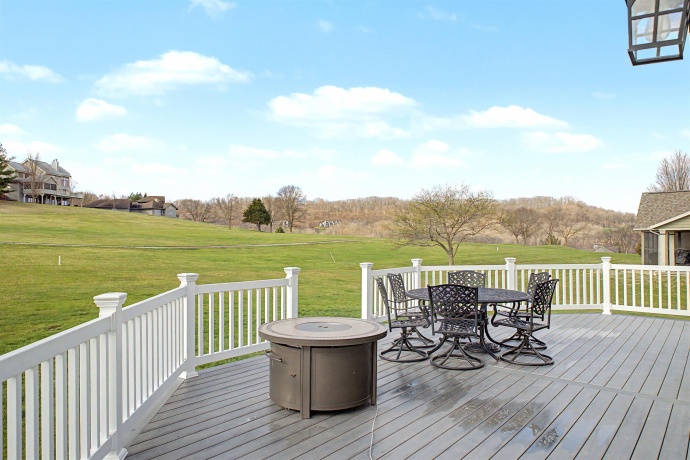 19 Walnut Hill, GALENA, Illinois 61036, 4 Bedrooms Bedrooms, ,3 BathroomsBathrooms,House,For Sale,Walnut Hill,202601926