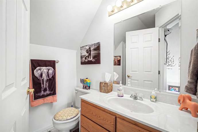 19 Walnut Hill, GALENA, Illinois 61036, 4 Bedrooms Bedrooms, ,3 BathroomsBathrooms,House,For Sale,Walnut Hill,202601926