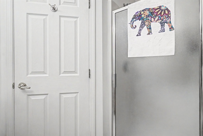 19 Walnut Hill, GALENA, Illinois 61036, 4 Bedrooms Bedrooms, ,3 BathroomsBathrooms,House,For Sale,Walnut Hill,202601926