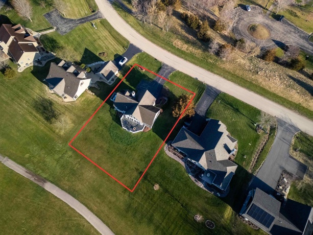 19 Walnut Hill, GALENA, Illinois 61036, 4 Bedrooms Bedrooms, ,3 BathroomsBathrooms,House,For Sale,Walnut Hill,202601926