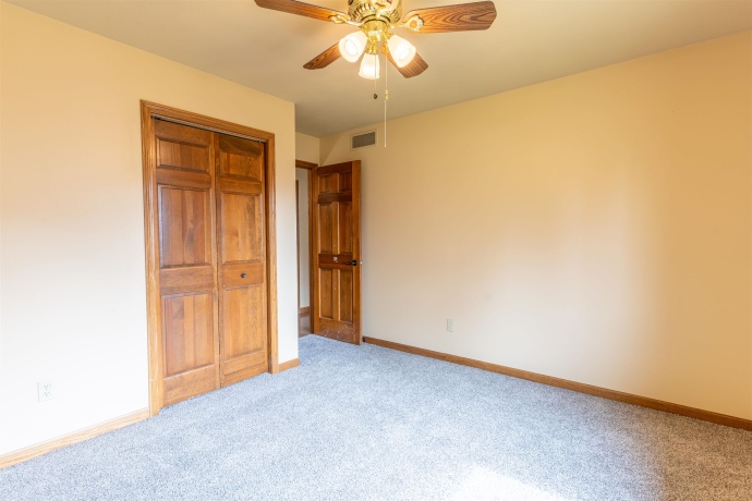 151 Fox Run, BYRON, Illinois 61010, 5 Bedrooms Bedrooms, ,3 BathroomsBathrooms,House,For Sale,Fox Run,202601824