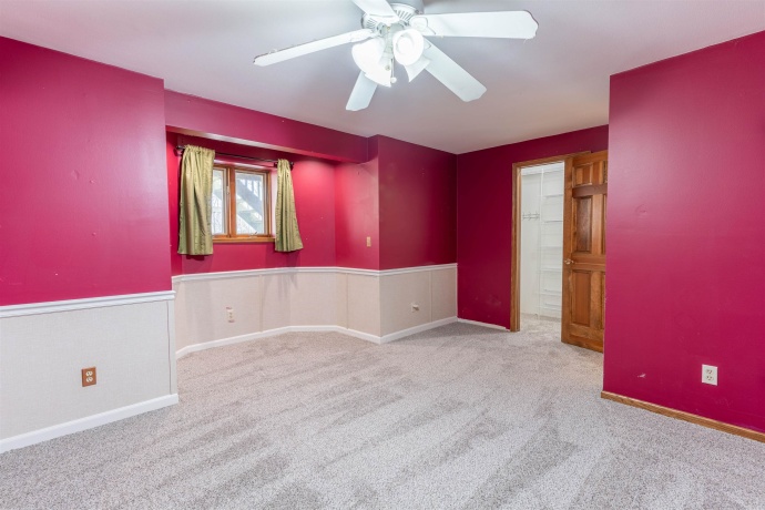 151 Fox Run, BYRON, Illinois 61010, 5 Bedrooms Bedrooms, ,3 BathroomsBathrooms,House,For Sale,Fox Run,202601824