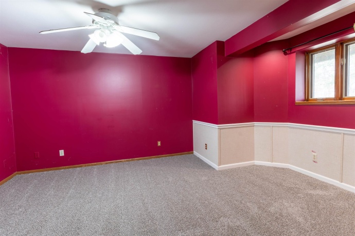 151 Fox Run, BYRON, Illinois 61010, 5 Bedrooms Bedrooms, ,3 BathroomsBathrooms,House,For Sale,Fox Run,202601824