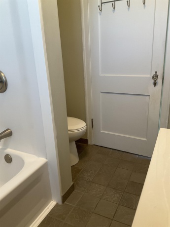 5199 Browns Beach, ROCKFORD, Illinois 61103, 2 Bedrooms Bedrooms, ,1 BathroomBathrooms,House,For Sale,Browns Beach,202601928