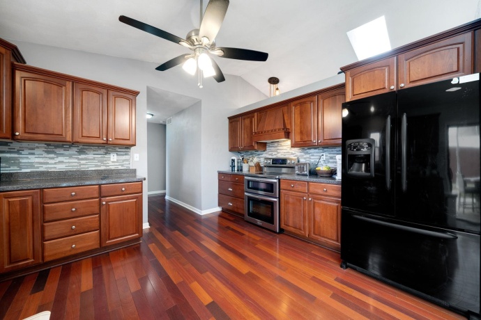 5380 Steward, ROCKFORD, Illinois 61101, 3 Bedrooms Bedrooms, ,2 BathroomsBathrooms,House,For Sale,Steward,202601931