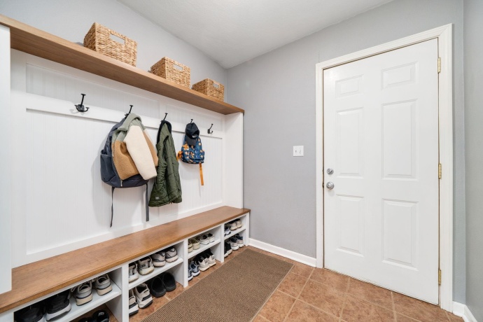 5380 Steward, ROCKFORD, Illinois 61101, 3 Bedrooms Bedrooms, ,2 BathroomsBathrooms,House,For Sale,Steward,202601931