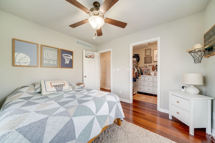 5380 Steward, ROCKFORD, Illinois 61101, 3 Bedrooms Bedrooms, ,2 BathroomsBathrooms,House,For Sale,Steward,202601931