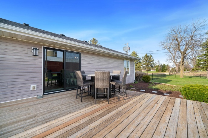 5380 Steward, ROCKFORD, Illinois 61101, 3 Bedrooms Bedrooms, ,2 BathroomsBathrooms,House,For Sale,Steward,202601931